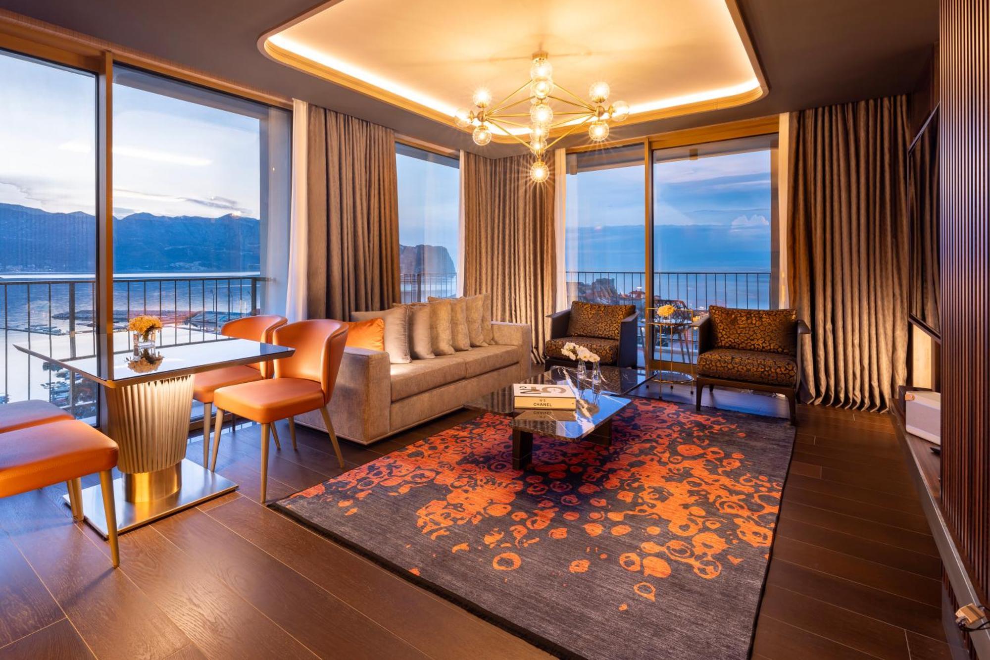 Merit Starlit Hotel & Residences Budua Esterno foto