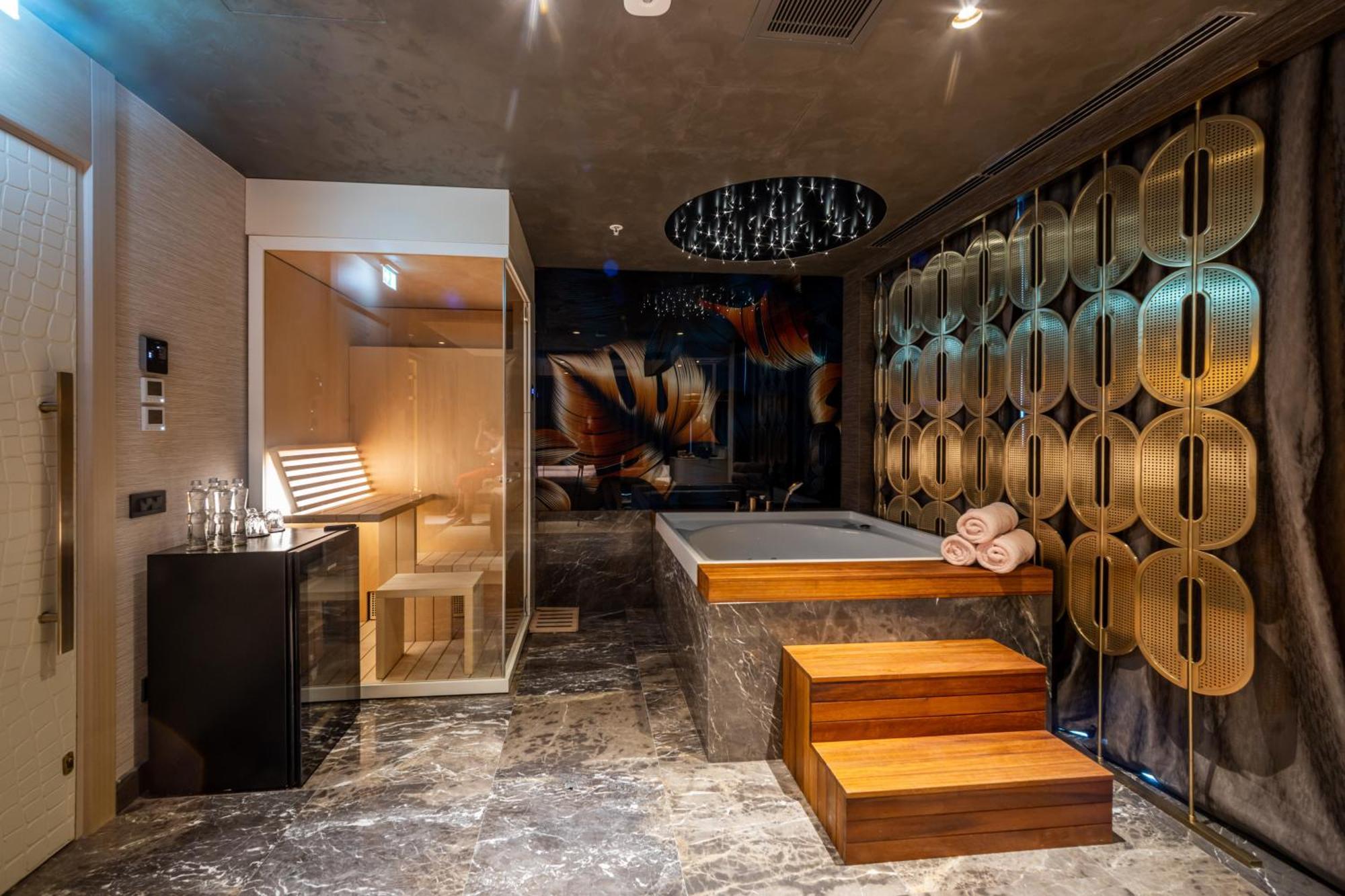 Merit Starlit Hotel & Residences Budua Esterno foto